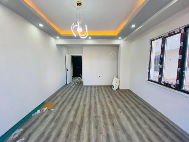 Güven'den Kapaklı'da Merkezi Konumda Yerden Isıtmalı 1+1 Daire
