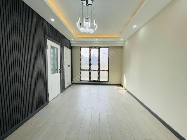 Güven'den Kapaklı'da Yerden Isıtmalı,otoparklı Teraslı 1+1 Daire