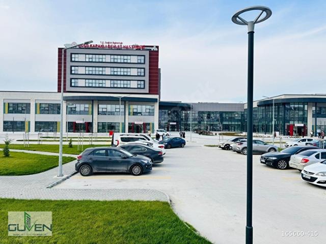 GÜVEN'DEN KAPAKLIDA HASTANEYE YAKIN MUHTEŞEM KONUMDA 1+1 DAİRE