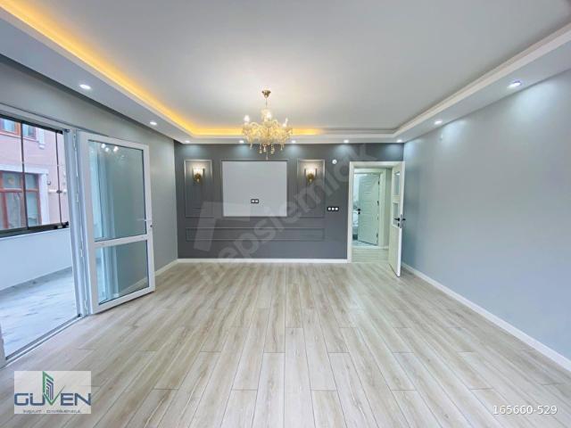 GÜVEN'DEN KAPAKLIDA YERDEN ISITMALI KOMBİLİ CAM BALKONLU 2+1 EV