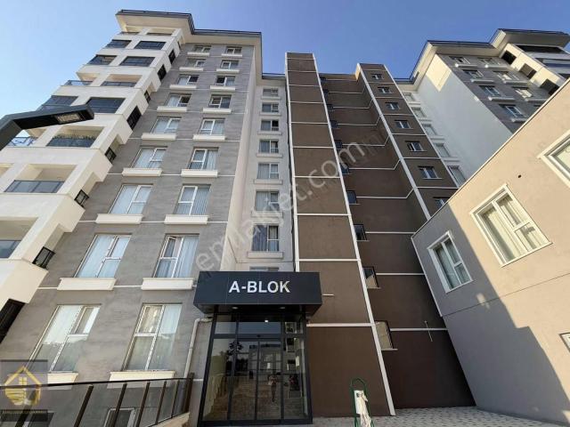 Güvenlikli Sitede 1.kat 2+1 Kiralık Daire