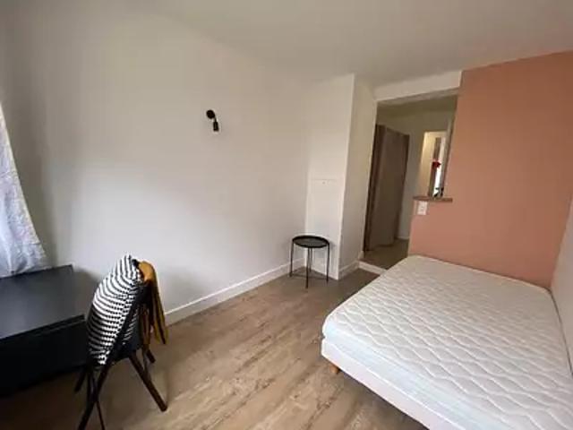 Guyancourt 78280 Location appartement 1 pièce t1 balcon