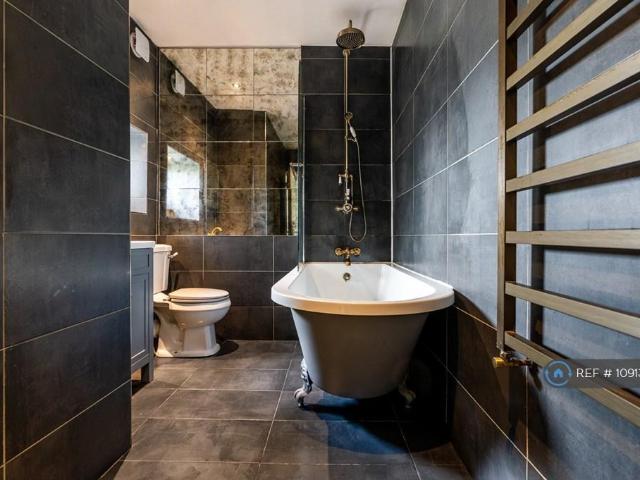 Guycroft, Otley, LS21 2 bed maisonette to rent £1,100 pcm £254 pw