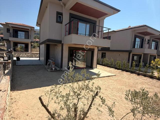 Güzelçamlı'da Tek Müstakil Sıfır Satılık Lüks Villa