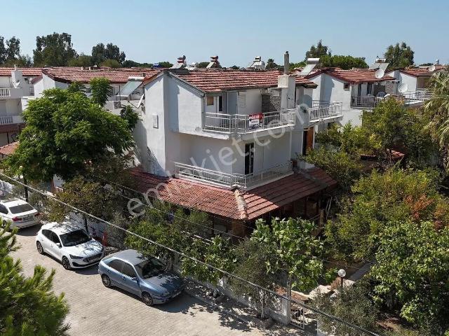 Güzelçamlı erinç Sitesi'nde Satılık Tripleks Yazlık
