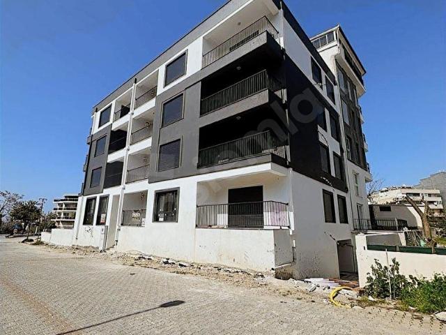 Guzelçamlı Zeus mağarasına komşu Denize 100metre satılık daire