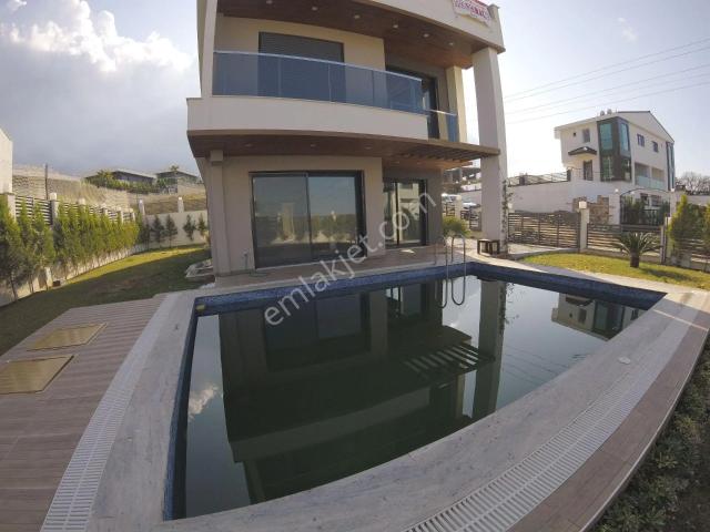Güzel Bahçede Kiralık Villa Ultra Lüx Bağımsız Havuz Kamera 7/24