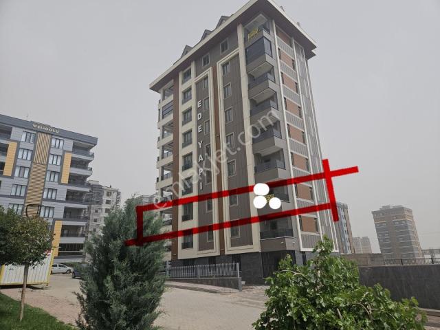 Güzelşehir Doğukente 4+1 Tek Katlı 245m2 Satılık Fırsat Daire