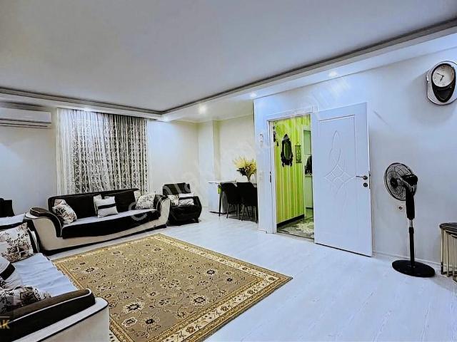 Güzelşehir'de Bakımlı 2+1 Düz Giriş Daire Hayat Emlak'tan