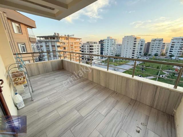 Güzelşehirde Çok İyi Lokasyonda Havalesiz Daire Park Cepheli