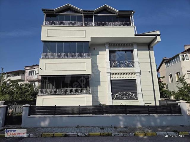 GÜZEL KONUMDA SATILIK MÜSTAKİL VİLLA