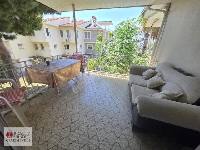 Güzeloba Örnekköy'de Özel Kartlı Plajlı Eşyalı Kiralık Dublex