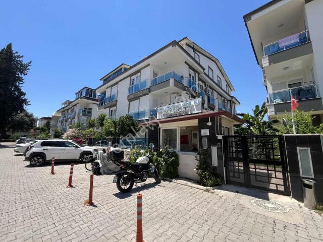Güzeloba'nın Merkezinde Full Özellikli 3+1 Satılık Daire