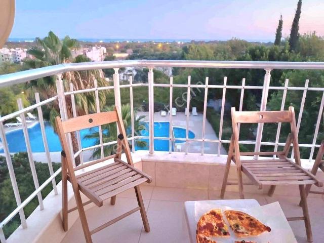 Güzeloba'da Deniz Ve Orman Manzaralı Kiralık 2+1 Eşyalı Daire