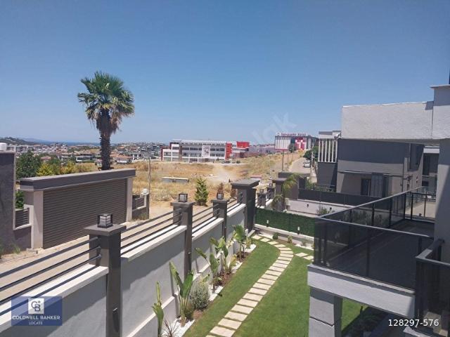 Güzelbahçe Mustafa Kemal Paşa'da Tam Müstakil Kiralık Lüks Villa