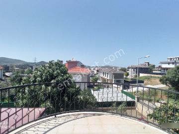 Güzelbahçe De Kolejlere Yakın Müstakil 4+1 Villa Kiralık