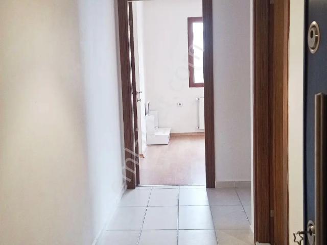Güzelbahçe Yelki Merkezde Eşyalı 1+1 Daire Kiralık