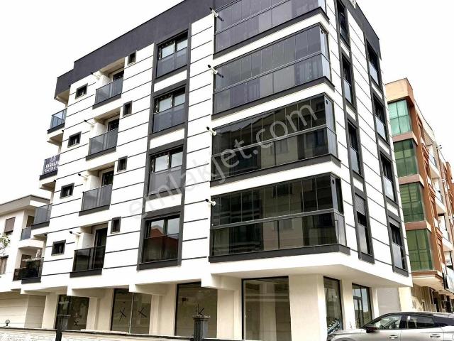 Güzelbahçe Yelki,anacadde Üzeri Kiralık Eşyalı 1+1 Sıfır Daire