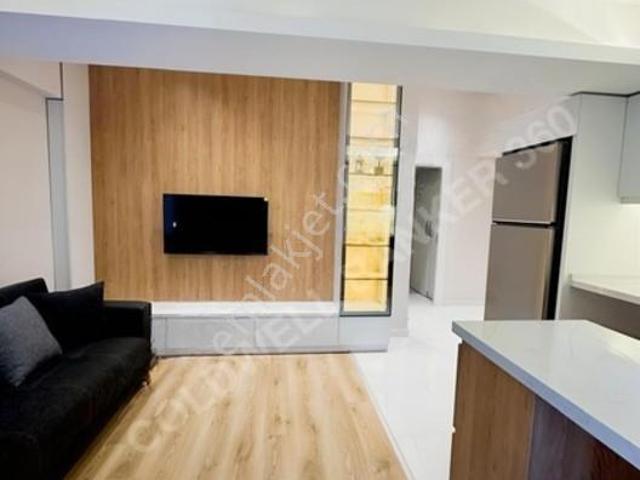 Güzelbahçe'de Kiralık Eşyalı 1+1 Teraslı Dubleks Daire