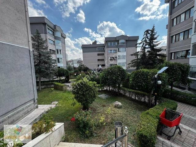 Güzelkent Mah.de Ara Kat Satılık 3+1 Daire