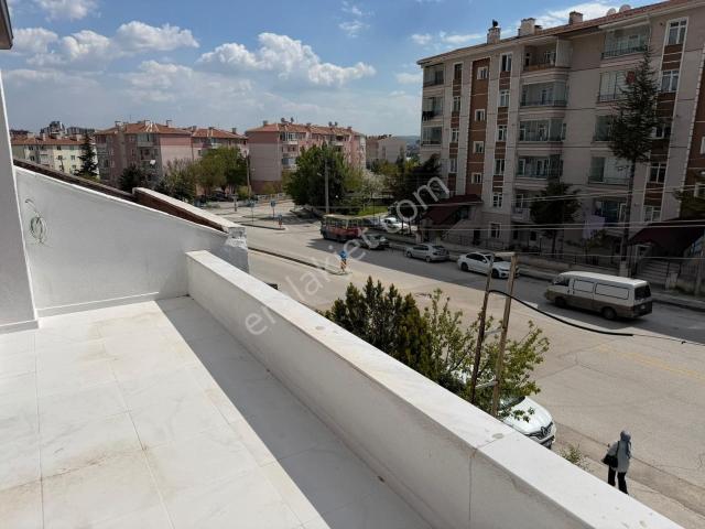 Muhteşem Yapılı Güzelkent Mahallesi Satılık Lüx Sıfır Villa
