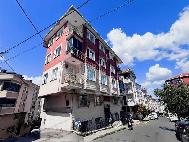 Güzeltepe Barboras Caddesin'de Giriş Kat 2+1 Kiralık Daire