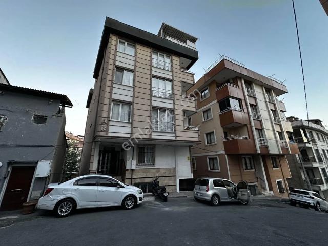 Güzeltepe Tevfik Fikret Cad. 1.kat 2+1 75m2 Temiz Kiralık Daire