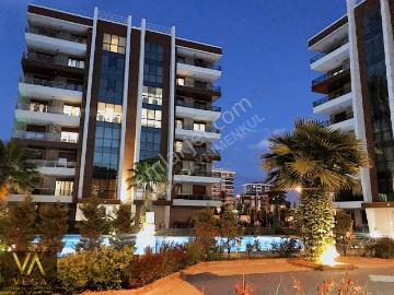 Güzelyurt'ta Fırsat 3+1 Arakat Havuzlu Site İçi Daire