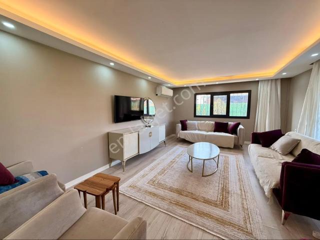 Güzelyurt Civarı Villa Loft Sitesinde Satılık 4+1 Dublex Villa