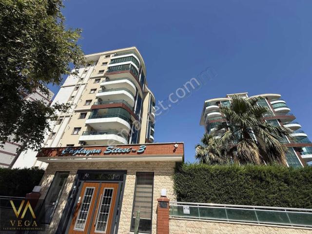 Güzelyurt Mah 4+1 Full Öz Site İçinde Arakat