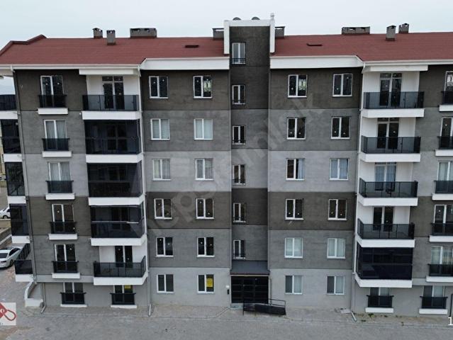 GÜZELYURT MAHALLESİ'NDE 145 M SATILIK 3+1 DAİRE HAZIR KİRACILI YATIRIMLIK FIRSAT