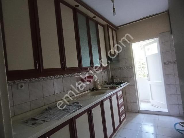 Güzelyurt Mahallesi'nde Göçmen Konutlarında Kiralık 1+1 Daire