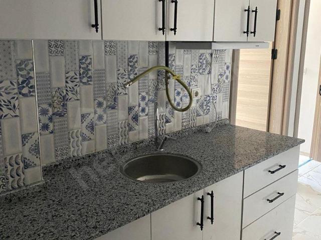 Güzelyurt Mahallesinde Kiralık 2+0 Daire 45 m