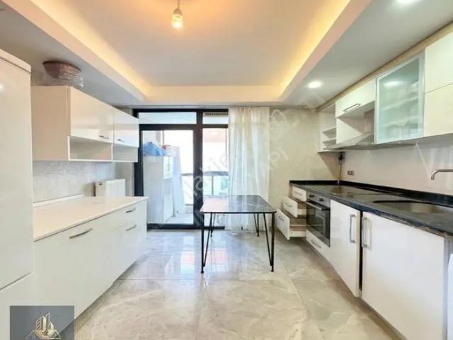 Güzelyurt Mah'de Butik Sitede Kiralık 2+1 Dubleks