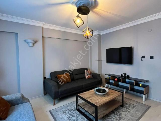 Güzelyurt Metrobüsün Dibinde 2+1 Eşyalı Kiralık Daire