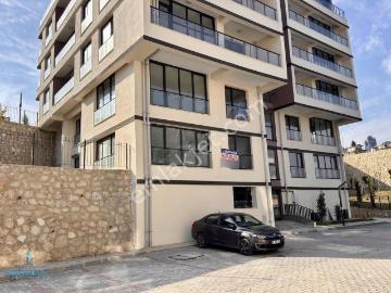 Güzelyalı Toki'de kısmı Göl Manz kiracılı 3+1 Satılık Daire