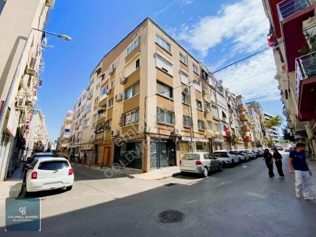 Güzelyalıda 3+1 Satılık Daire
