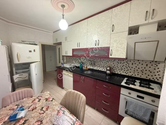Güzelyalı'da Agiad Yanı 3+1/k.mutfak/full Eşyalı Daire/jeneratör
