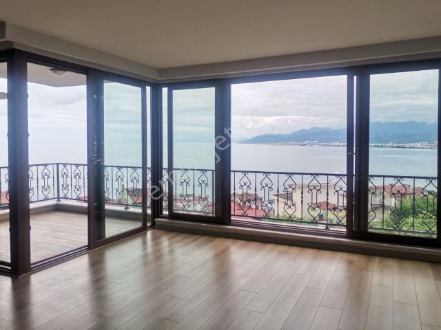 Güzelyalı Mah. Yalı Konaklarında Deniz Manzaralı 3+1 Lüks Daire