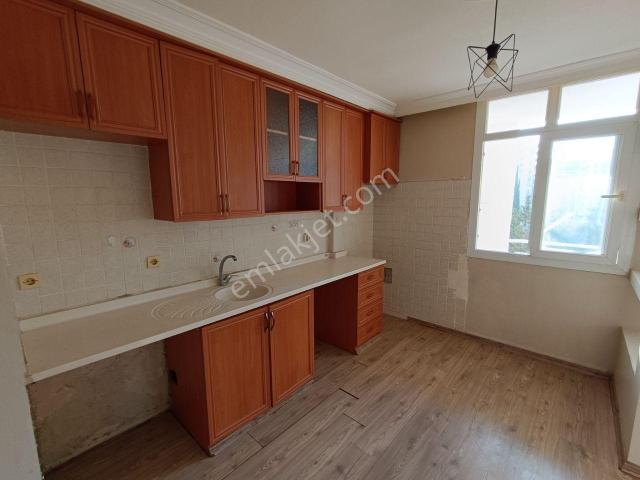 Güzelyalı Mahallesi Eski Dermancan Civarı 3+1 Açık Mutfak+geniş Oturumlu Kiralık Daire