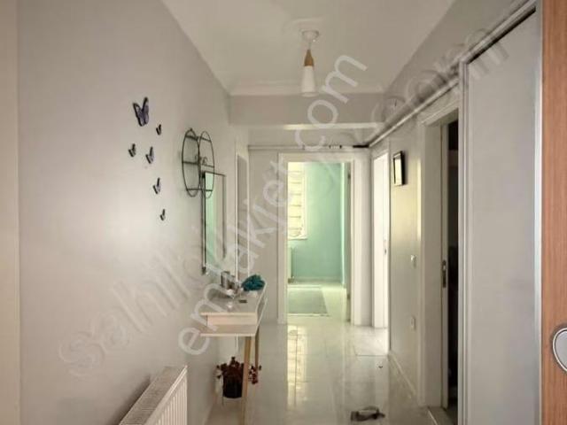 Güzelyalı Siteler Mahallesinde Düz Ayak Yeni Daire