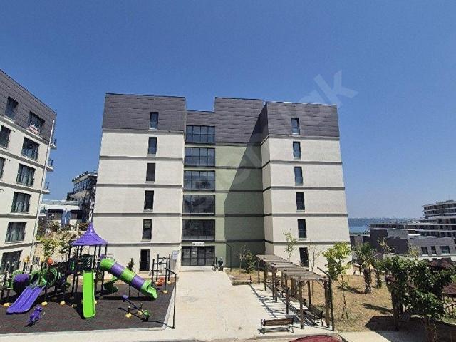 GÜZELYALI TOKİDE KİRALIK DAİRE SIFIR 3+1 BULVAR ÜZERİ
