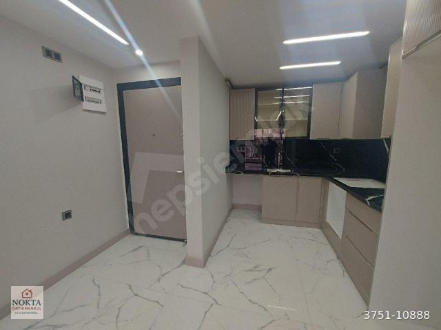 GÜZELYALIDA CADDE ÜZERİ KULLANILMAMIŞ 2+1 SÜPERLÜX SATILIK DAİRE