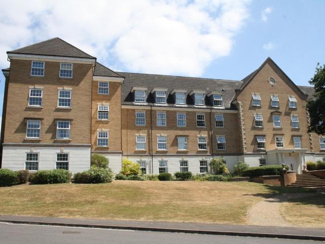 Gynsills Hall, Glenfield LE3, 2 bed flat to rent, £975 pcm | PrimeLocation
