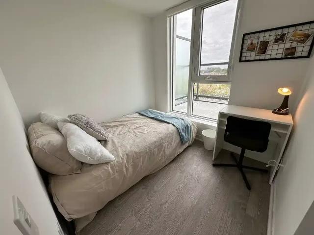 H4U 500 Wilson, Toronto Has an Apartment