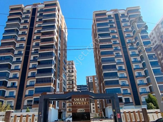 H.arslan'dan Güvenevler Smart Towers'ta Ara Kat 4+1