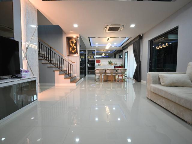 ให้เช่าบ้าน: Airi Rama 2 แอริ พระราม 2 รหัสทรัพย์ | LNP H796