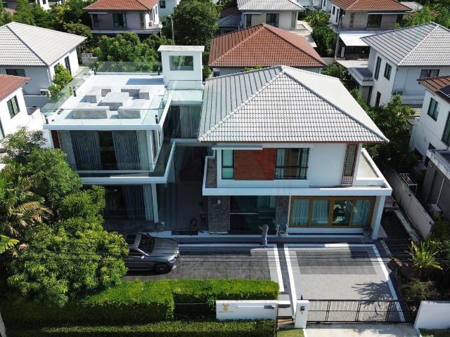 ให้เช่าบ้านเดี่ยว 2 ชั้น มัณฑนา พระราม 2 เทียนทะเล 4 ห้องนอน 3 ห้องน้ำ