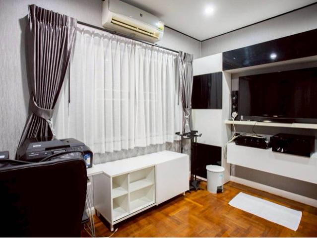 ให้เช่าบ้านเดี่ยว 2 ชั้น หมู่บ้านมณีรินทร์พาร์ค รัตนาธิเบศร์