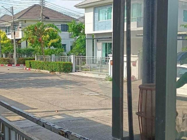 ให้เช่าบ้านเดี่ยว 2 ชั้น โครงการ เพอร์เฟค เพลส รังสิต ทางด่วนบางพูน 3 ห้องนอน 3 ห้องน้ำ